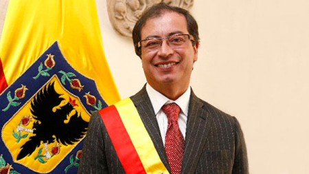 HA CAÍDO EL DICTADOR...